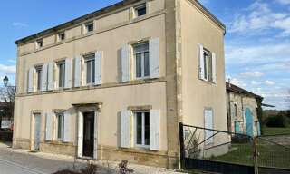 Maison 8 Pièces 193 m² à vendre à Courcôme (16240)