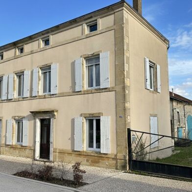 Maison 8 pièces 249900 €