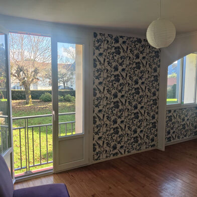 Appartement 3 pièces 183250 €