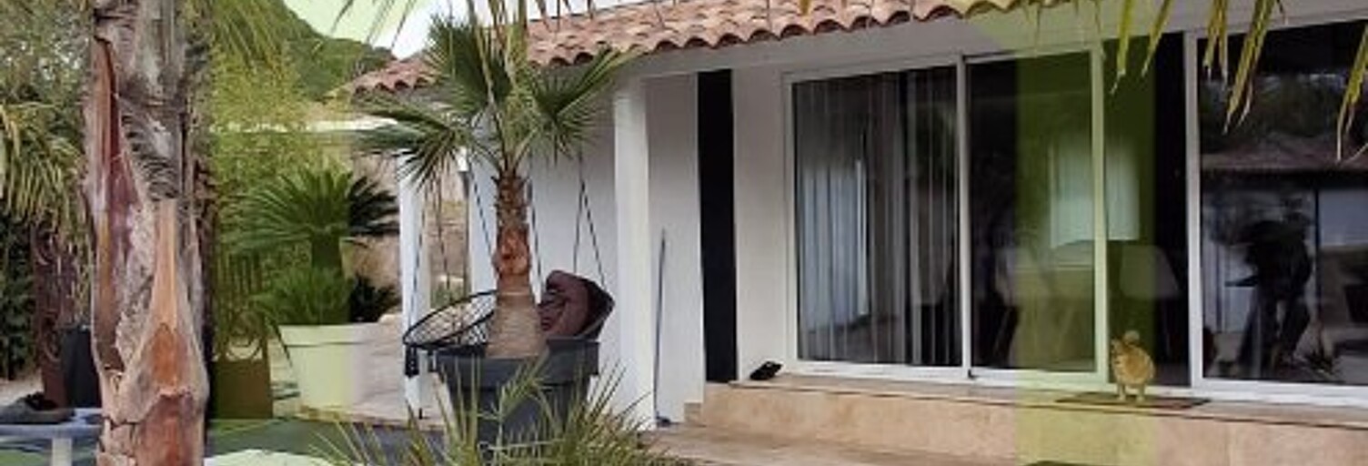 Maison 5 Pièces 180 m² à vendre à Roquebrune-sur-Argens (83520)