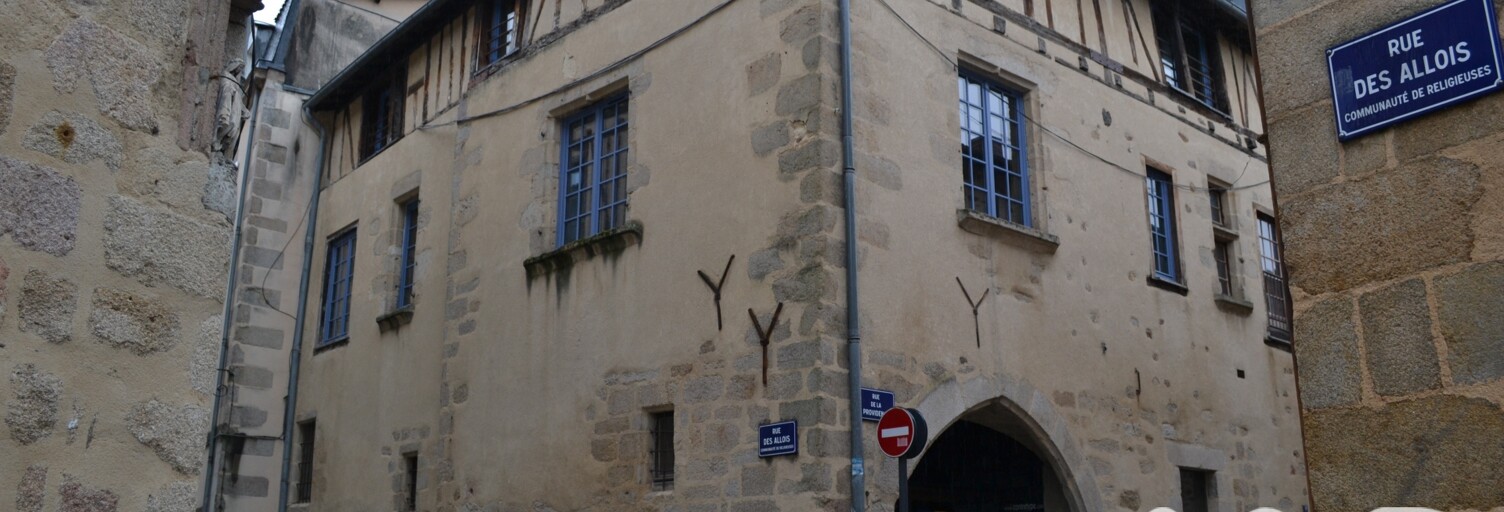 Immeuble  300 m² à vendre à Limoges (87000)