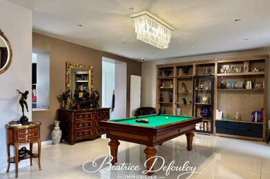 Maison 9 pièces 880000 €