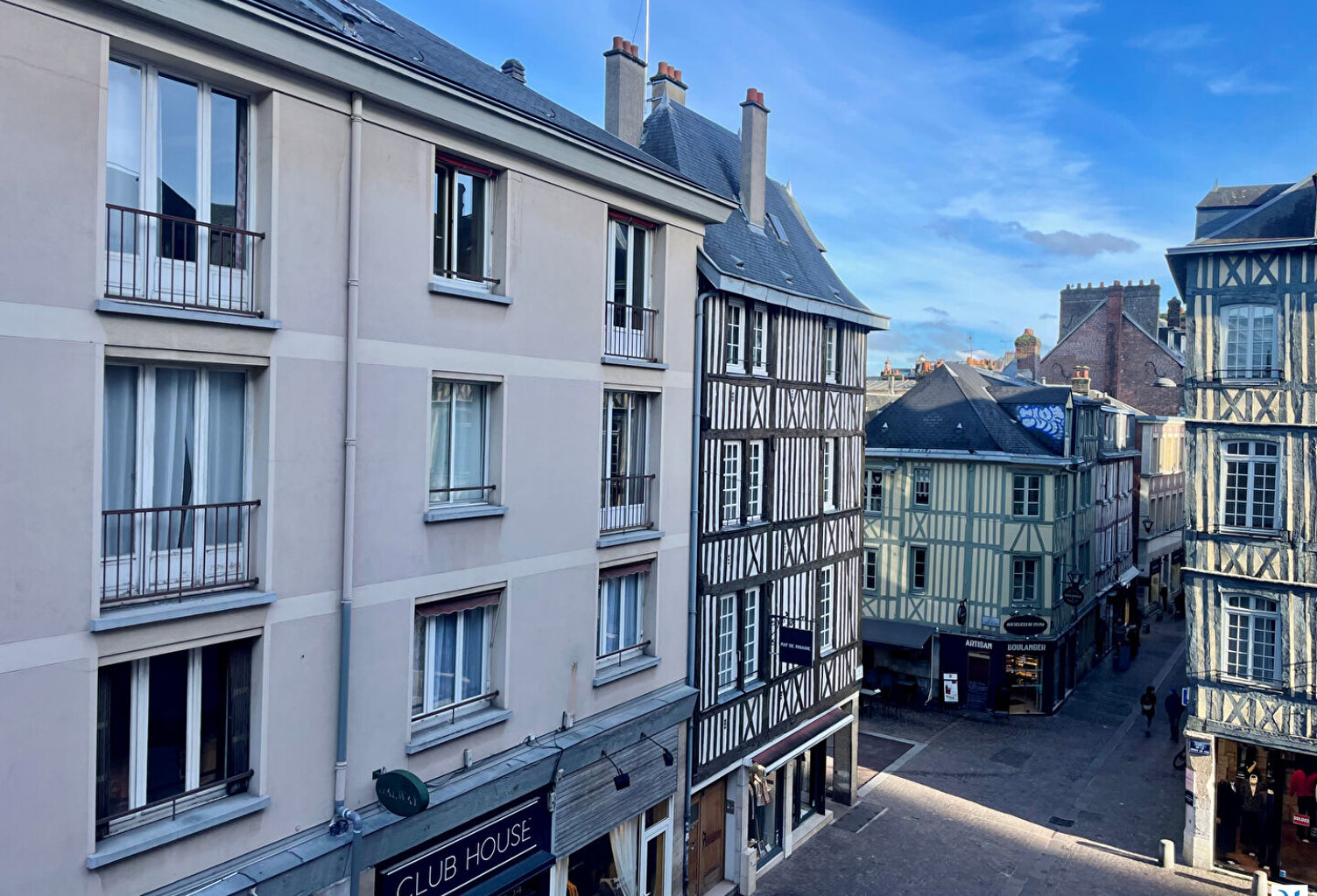 Appartement ROUEN (76000) Secteur Cathédrale 3 pièces 81 m² — photo 1