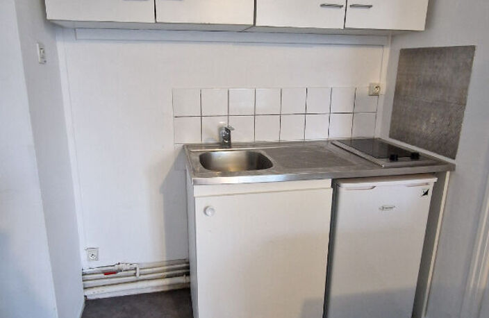F2 31 M2 DERNIER ETAGE - ROUEN RICARVILLE — photo 3