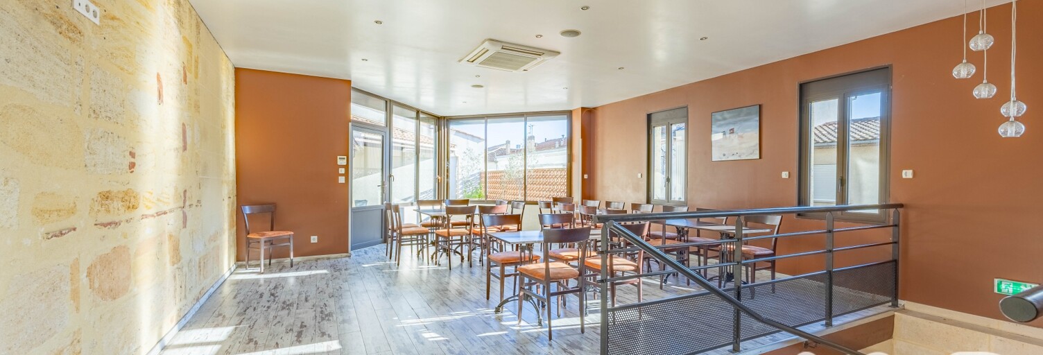 Immeuble  280 m² à vendre à Bordeaux (33800)