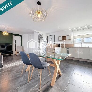 Appartement 4 pièces 200000 €