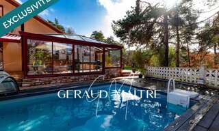 Maison 10 Pièces 285 m² à vendre à Marnhagues-et-Latour (12540)