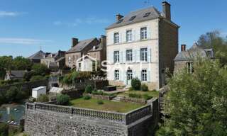Maison 9 Pièces 240 m² à vendre à Ernée (53500)