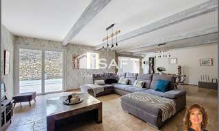 Maison 6 Pièces 193 m² à vendre à Alleins (13980)