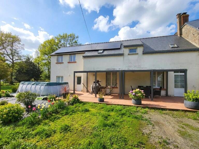 Une maison où il fait bon vivre, entre nature et confort moderne — photo 1