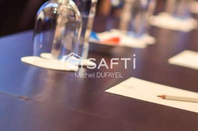 Commerce  387000 €