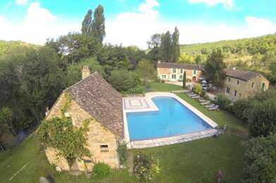 Maison 17 pièces 783000 €