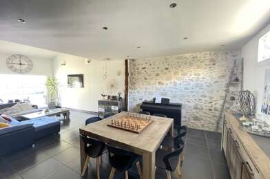 Maison 7 pièces 325642 €