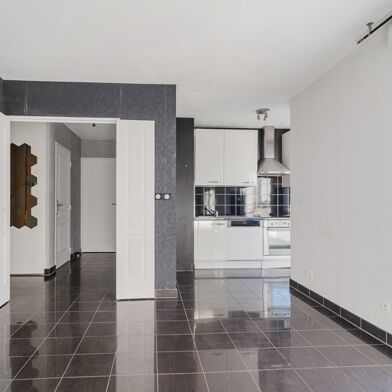 Appartement 2 pièces 244950 €