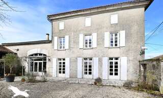 Maison 7 Pièces 209 m² à vendre à Mornac (16600)