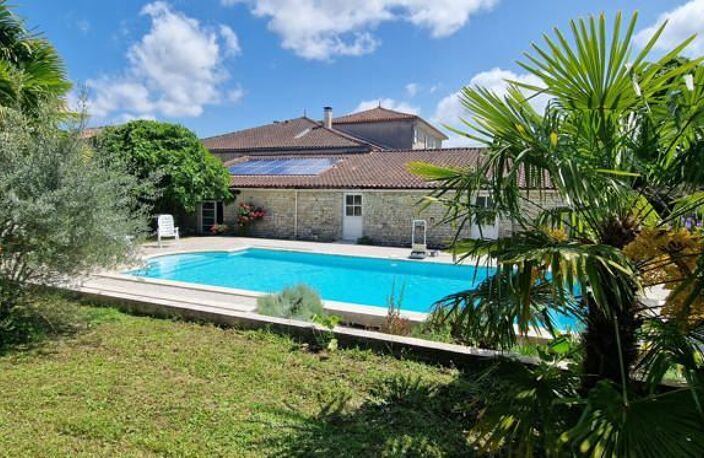 Maison en pierre de 7 pièces principales — photo 2