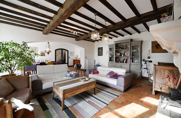 Maison en pierre de 7 pièces principales — photo 4