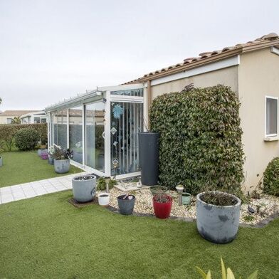 Maison 4 pièces 272896 €