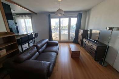 Appartement 3 pièces 284240 €
