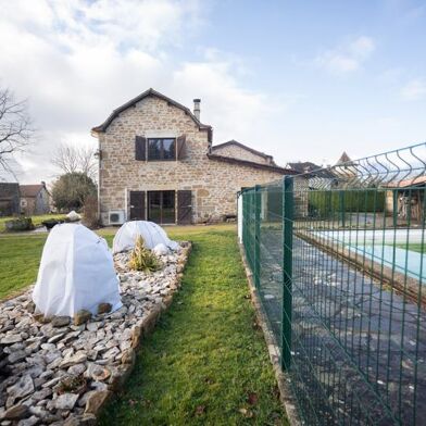 Maison 7 pièces 314160 €