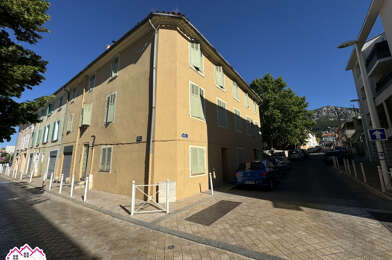 Appartement 2 pièces 84000 €