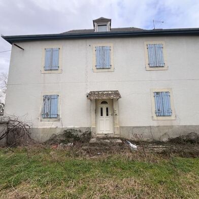 Maison 7 pièces 150500 €