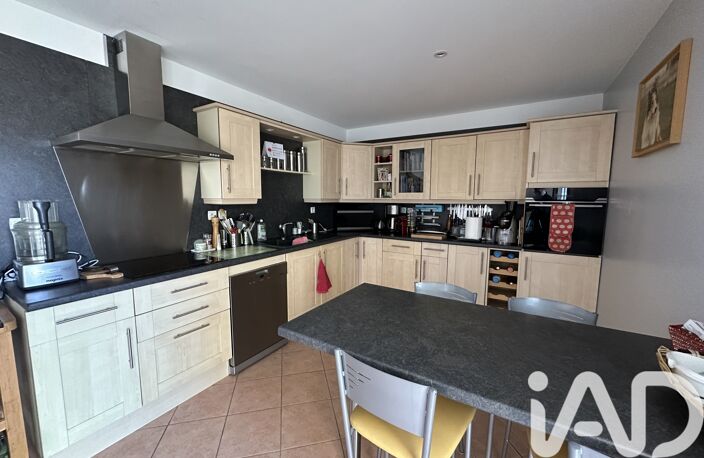 Vente Maison/villa 8 pièces — photo 4
