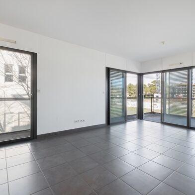 Appartement 3 pièces 376500 €