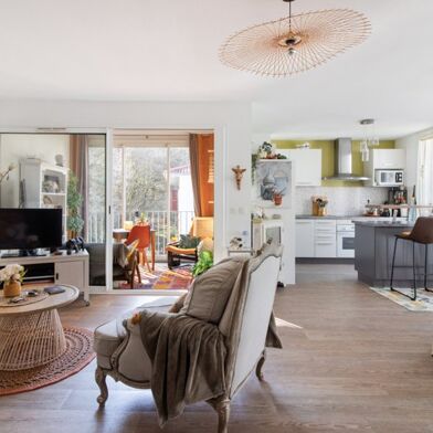 Appartement 3 pièces 265500 €