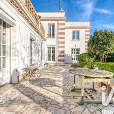Maison 8 pièces 970000 €
