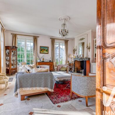 Maison 8 pièces 970000 €