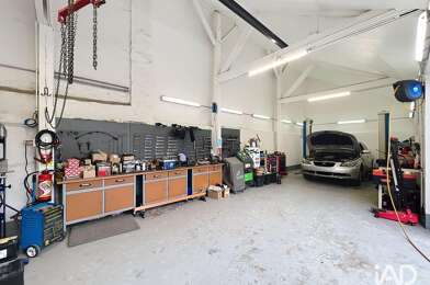 Commerce  300000 €