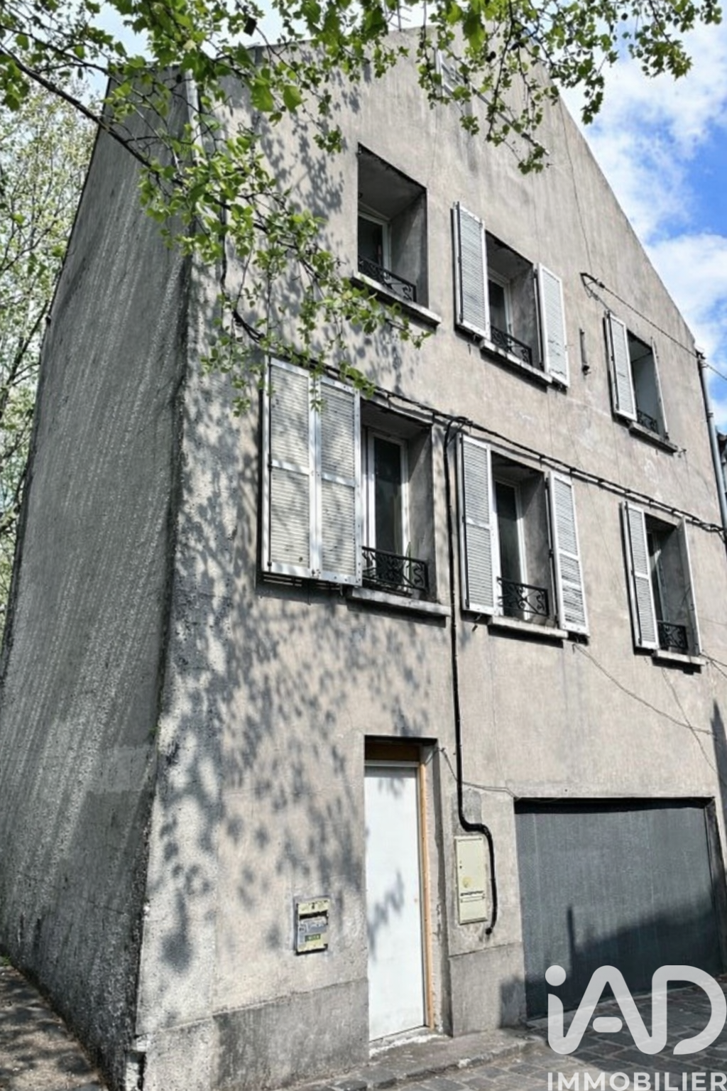 Villeneuve-Saint-Georges - 106m² - 2p. - 1ch.