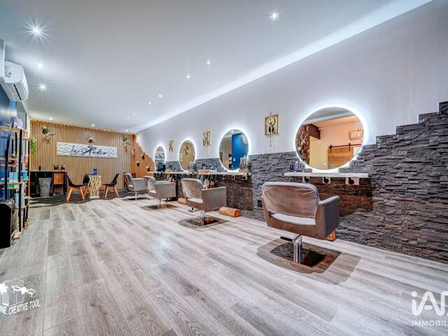 Vente Murs commerciaux 101 m&sup2; — photo du bien