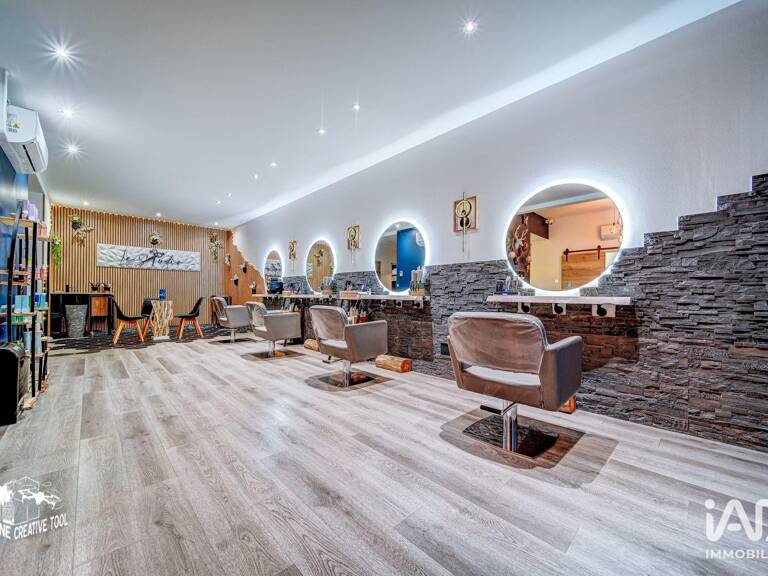 Vente Murs commerciaux 101 m&sup2; — photo 1