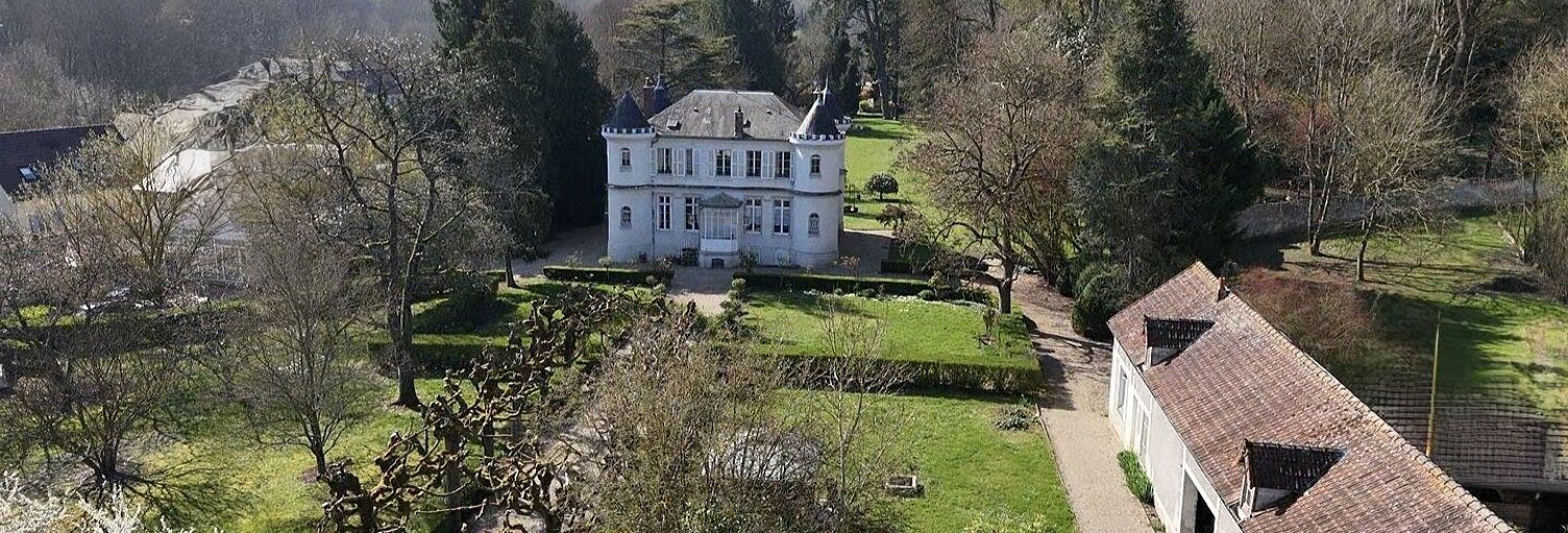 Maison 10 Pièces 306 m² à vendre à Guerville (78930)