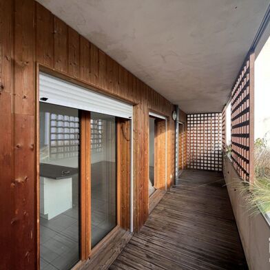 Appartement 3 pièces 1069 €