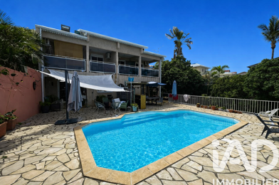Maison 10 pièces 749000 €