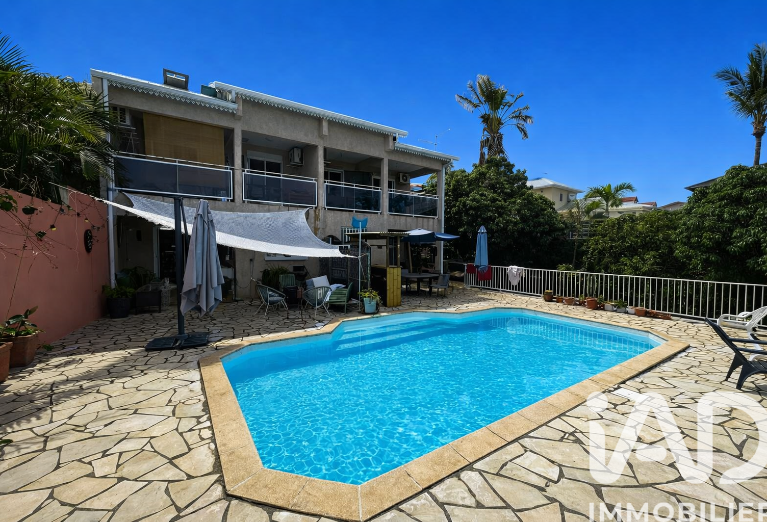 Vente Maison/villa 10 pièces — photo 1