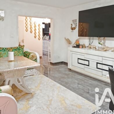 Appartement 4 pièces 112000 €