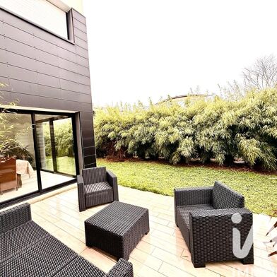 Maison 8 pièces 494900 €