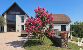 Maison 6 Pièces 243 m² à vendre à Saint-Jean-Lespinasse (46400)