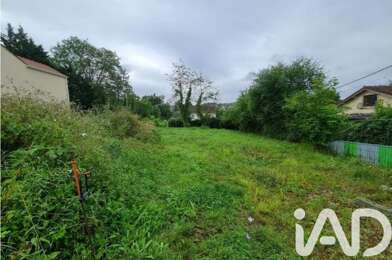 Terrain  239000 €