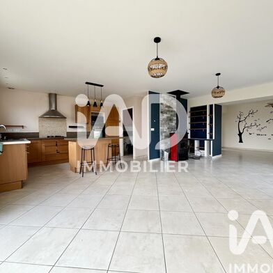 Maison 5 pièces 299000 €