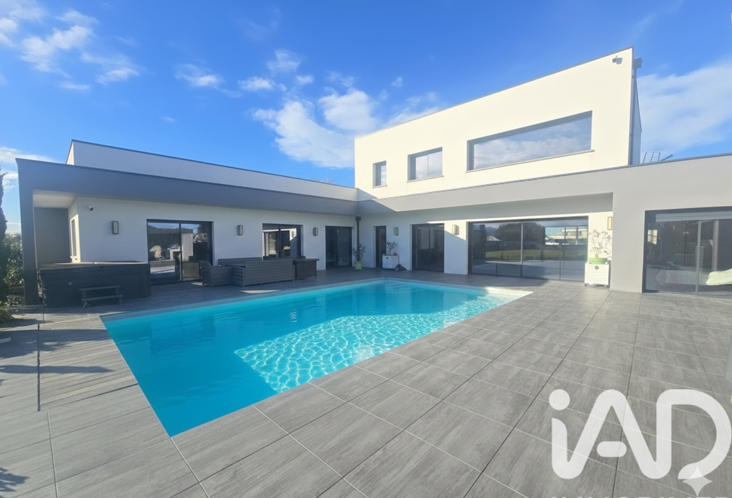 Vente Maison/villa 6 pièces — photo 1