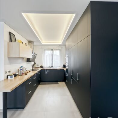 Maison 5 pièces 495000 €