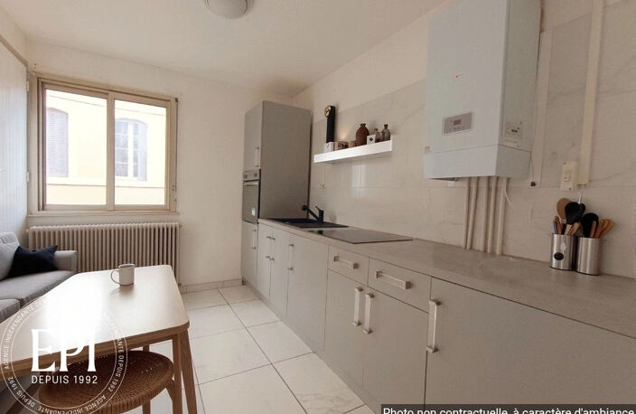 Carcassonne Appartement T4  84 m2 au coeur du quartier recher — photo 3