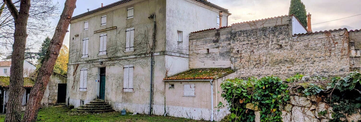 Maison 10 Pièces 235 m² à vendre à Angoulême (16000)