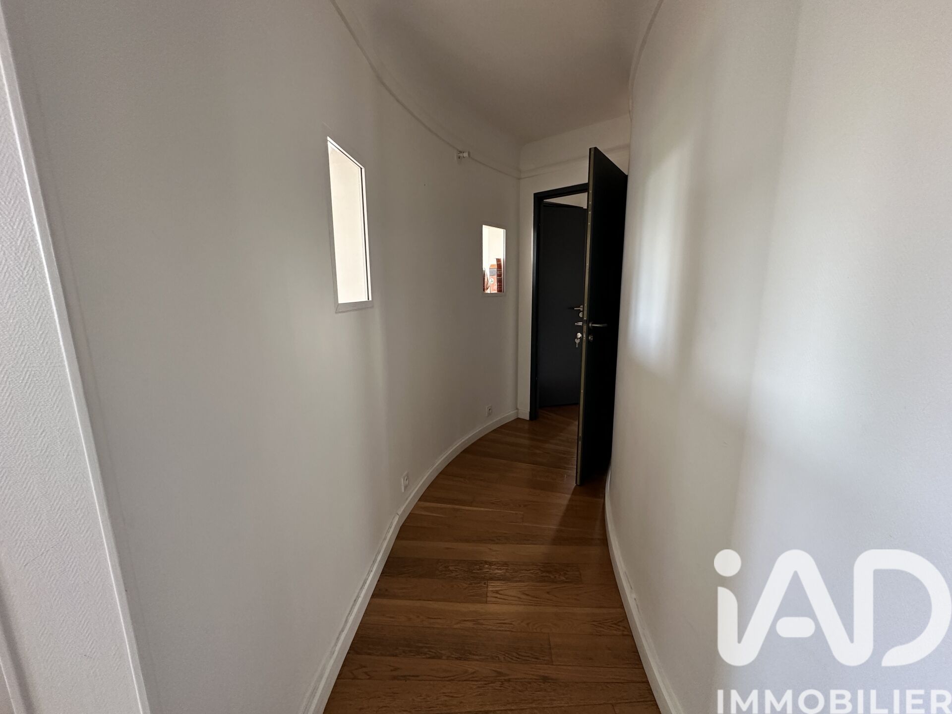 Vente Appartement 2 pièces - Photo 2