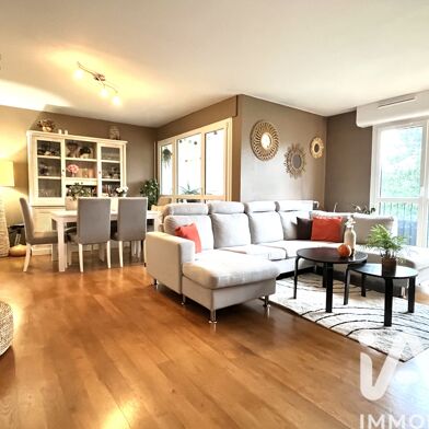 Appartement 4 pièces 219900 €